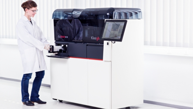  Chemiluminescence Analyzer
